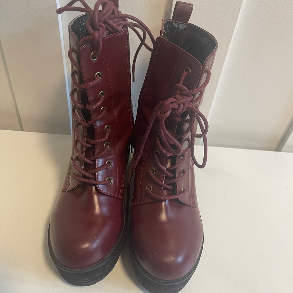 Shelly’s London- Women's Burgundy Lace-Up Boots